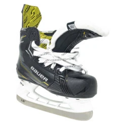 Bauer Supreme M5 Pro Youth Hockey Skates (2022) -Kirbys sports 413c6659de047039bbd48abfff12f9c7 800x800