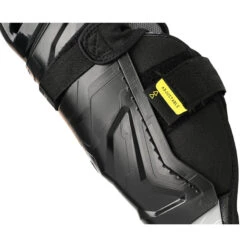 Bauer Supreme M5 Pro Junior Hockey Shin Guards (2023) -Kirbys sports 8a0852363a9534d1364ddb72447ed6a5 800x800