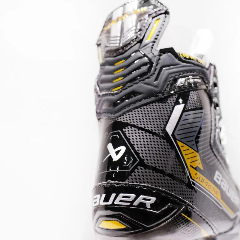 Bauer Supreme Matrix Youth Hockey Skates (2022) - Source Exclusive 6 Bauer Supreme Matrix Youth Hockey Skates (2022) - Source Exclusive - Image 6